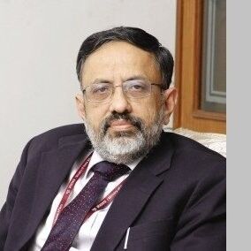 IAS गौबा को एक और एक्सटेंशन: पीएम नरेंद्र मोदी ने कैबिनेट सेक्रेटरी राजीव गौबा का कार्यकाल एक साल और बढ़ाया