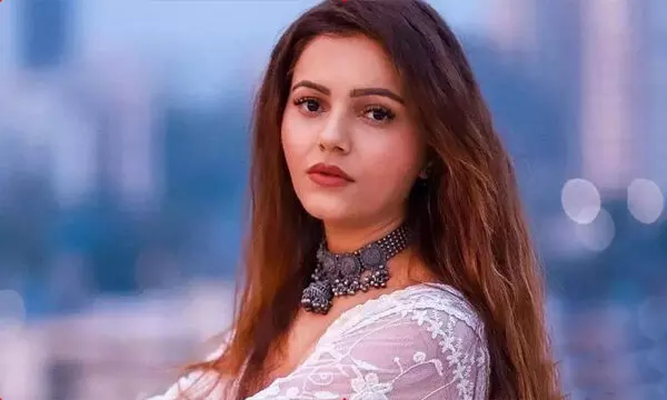 हादसे का शिकार रुबीना दिलैक, अस्पताल में किया गया भर्ती... जानिए मामला हादसे का शिकार रुबीना दिलैक, अस्पताल में किया गया भर्ती... जानिए मामला