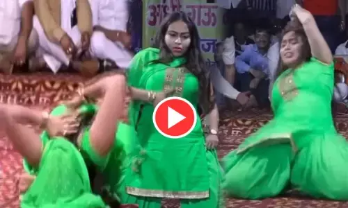 Viral Video: इस महिला डांसर ने मचाया बावल, दमदार डांस मूव्स देख लोगों ने उड़े नोट... हुस्न के बिखेरे जलवे... देखें