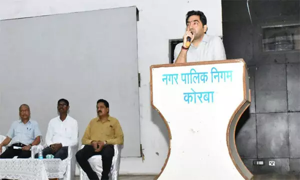 पूरी क्षमता, इच्छाशक्ति व टीम वर्क के साथ वैक्सीनेशन कार्य कराते हुए टीकाकरण के निर्धारित लक्ष्य को प्राप्त करें - आयुक्त पूरी क्षमता, इच्छाशक्ति व टीम वर्क के साथ वैक्सीनेशन कार्य कराते हुए टीकाकरण के निर्धारित लक्ष्य को प्राप्त करें - आयुक्त