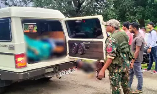 CG News- एक्सीडेंट में चार की मौत: दो बाइक में आमने सामने की भिड़ंत, एक महिला और तीन युवकों की मौत...