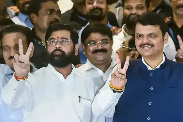 महाराष्ट्र कैबिनेट में विभागों का बंटवारा, पूर्व सीएम फडणवीस को मिला यह जिम्मा...