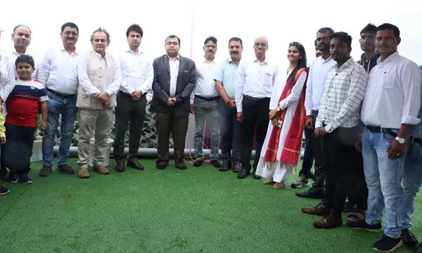 मुख्य परिचालन अधिकारी ने रायपुर स्मार्ट सिटी लि. के नवीन भवन में किया ध्वजारोहण मुख्य परिचालन अधिकारी ने रायपुर स्मार्ट सिटी लि. के नवीन भवन में किया ध्वजारोहण