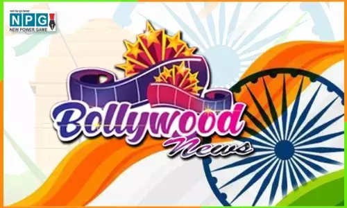 PHOTOS: आजादी के जश्न में डूबा बॉलीवुड, लहराया तिरंगा, स्वतंत्रता दिवस कैसे मना रहे फ़िल्म के सुपरस्टार... देखें