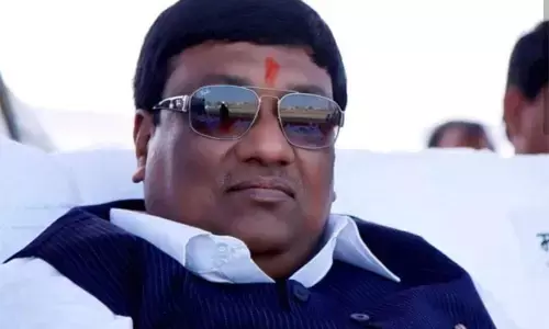 पत्रकार से नेता प्रतिपक्ष: छत्तीसगढ़ BJP के पितृ पुरुष लखीराम के सियासी स्कूल के विद्यार्थी रहे हैं नारायण चंदेल, जानिए उनके बारे में...