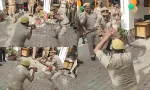 पुलिस वर्दी में नागिन डांस: सब इंस्पेक्टर और कांस्टेबल को मिली सजा... देखें वीडियो