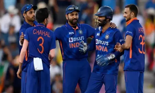 टीम इंडिया के नाम हुआ अनोखा रिकॉर्ड, लगातार जीती चौथी वनडे सीरीज... जिम्बाब्वे को इतने विकेट से हराया....