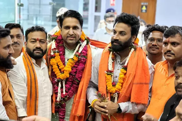 BJYM का हल्ला बोल: चेहरा बदलने के बाद बीजेपी दिखाएगी दम; कल पुरंदेश्वरी, तेजस्वी सूर्या आएंगे 24 को