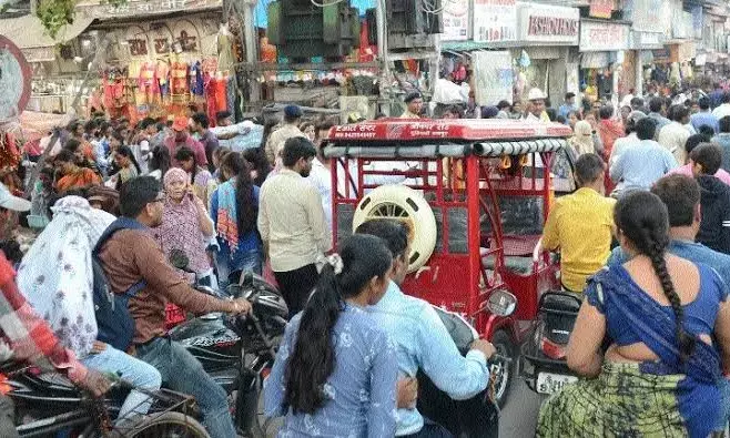 ट्रैफ़िक एडवाइजरी: आज इन रास्तों से न निकले, नहीं तो होगी बड़ी परेशानी, यातायात पुलिस ने बीजेपी के प्रदर्शन को देखते हुए जारी किया डायवर्सन चार्ट...