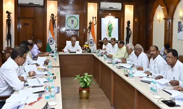 अनुसूचित जाति, अनुसूचित जनजाति मॉनिटरिंग समिति की बैठक, CM भूपेश बोले- एसटी, एससी के प्रावधान के तहत दर्ज प्रकरणों का शीघ्र निराकरण करें...