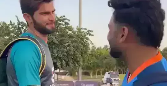 ऋषभ पंत : सोच रहा हूं आपकी तरह एक हाथ से SIX लगाऊं, शाहीन शाह अफरीदी ऋषभ पंत ऋषभ पंत की बातचीत हुई लीक