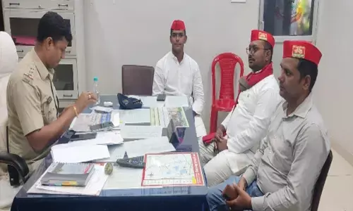 रायपुर पुलिस की सख्ती ने सपा कार्यकर्ताओं के मंसूबों पर फेरा पानी, केंद्रीय मंत्री अमित शाह को काले झंडे दिखाने की कोशिश से पहले ही पुलिस ने 10 कार्यकर्ताओं को किया गिरफ्तार