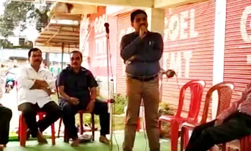 CM और सरकार के खिलाफ CEO का अमर्यादित भाषण, कलेक्टर ने थमाई नोटिस, देखें वीडियो और कलेक्टर का आदेश