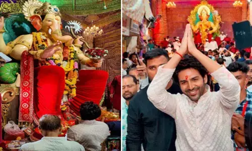 Bollywood News: भगवान गणेश जी के दरबार पहुंचे कार्तिक आर्यन, हाथ जोड़कर कहा- आपने जीवन बदल दिया बप्‍पा... देखें फोटो- वीडियो