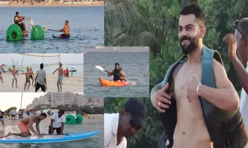 Asia Cup 2022: मस्ती के मूड में टीम इंडिया, कोहली और राहुल को हुए शर्टलेस... Video हुआ वायरल