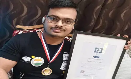 इंडियन बुक ऑफ वर्ल्ड रिकॉर्ड में दर्ज हुआ भिलाई के इस होनहार खिलाड़ी का नाम...