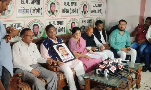 CG में ऑपरेशन Lotus: रेणु जोगी का आरोप- जेडीयू और शिवसेना की तरह जनता कांग्रेस के साथ खेल करने की थी तैयारी