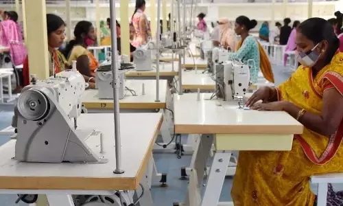 भूपेश सरकार की नई उद्योग नीति से बन रहा औद्योगिक विकास का माहौल, पूंजी निवेश को मिल रहा प्रोत्साहन, अर्थव्यवस्था हो रही मजबूत