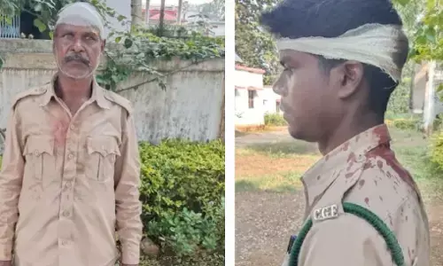 CG में थाना प्रभारी पर हमला: अतिक्रमण हटाने गए थाना प्रभारी और वन अमला को दौड़ा कर पिटा, कई के फूटे सिर, अस्पताल में भर्ती