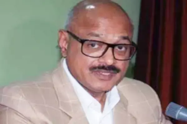 आईपीएस मुकेश गुप्ता के खिलाफ मदनवाड़ा न्यायिक जांच आयोग की अनुशंसा पर सुप्रीम कोर्ट के चीफ जस्टिस की बेंच ने लगाई रोक