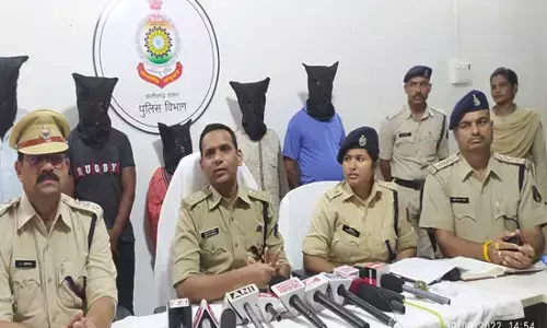 बोलेरो लूटने के लिये की थी ड्राइवर की हत्या, शव लगाया ठिकाने, महिला समेत 5 गिरफ्तार