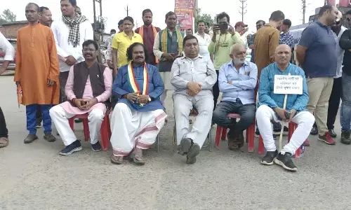 चक्काजाम फेल, BJP नेता भिड़े: अंबिकापुर में चक्काजाम के लिए ऐसी जगह तय की, जहां गाड़ियां ही नहीं आईं; बड़े नेता भी नाखुश