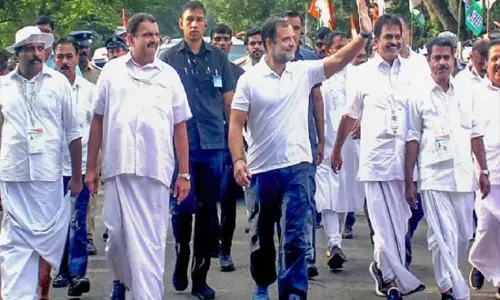 भारत जोड़ो यात्रा: दक्षिण की राजनीति में कांग्रेस के बढ़ते दखल से बीजेपी की बढ़ी मुश्किलें