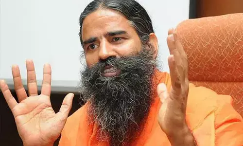 सलमान खान ड्रग्स लेता है, हीरोइनों का तो भगवान ही मालिक...बॉलीवुड पर रामदेव का बड़ा बयान...