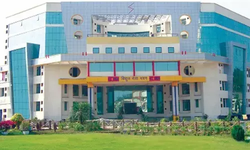 मुख्यमंत्री ने बिजलीकर्मियों को दिवाली पर दी बोनस की सौगात, बिजलीकर्मियों को मिलेगी 11000 रूपए बोनस/अनुग्रह राशि