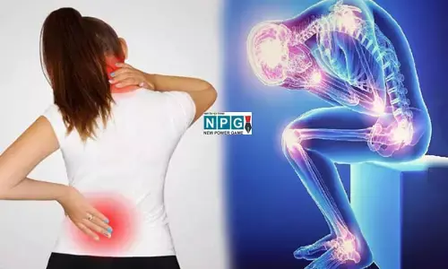 World osteoporosis day 20 October: भारत में हर तीन में से एक महिला को ऑस्टियोपोरोसिस, आपकी भी पीठ आगे की ओर झुक तो नहीं रही? हो जाइए सावधान