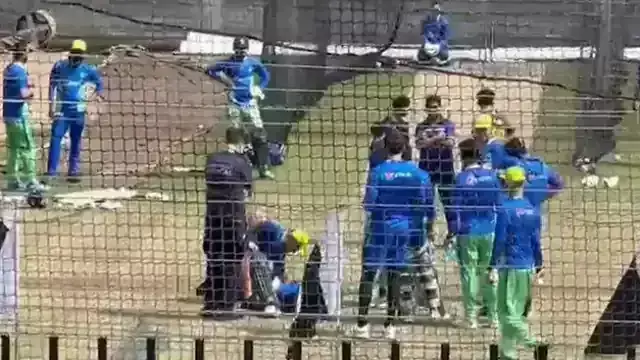 IND vs PAK मुकाबले से पहले पाकिस्तान के लिए बुरी खबर,इस बल्लेबाज के सिर में लगी गेंद, 5-7 मिनट तक रहा बेहोश