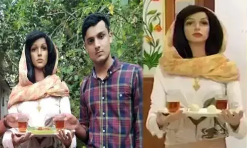 माँ की मदद के लिए 17 साल के लड़के ने बनाई महिला रोबोट, खिलाती है खाना और पिलाती है पानी...