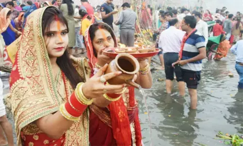 आस्था का अर्ध्य: छठ महापर्व के संध्या अर्ध्य में कल छत्तीसगढ़ में उमड़ेगा इन घाटों पर श्रद्धालुओं का सैलाब,