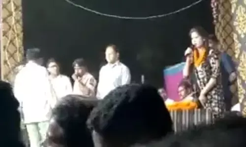 Video संसदीय सचिव के बिगड़े बोल: कसडोल विधायक ने क्षेत्र के लोगों पर उतारा गुस्सा, अपशब्द...