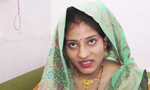 गजब का प्रेम: स्टूडेंट के प्यार में डूबी सरकारी स्कूल की महिला टीचर, कराया खुद का लिंग परिवर्तन और फिर...