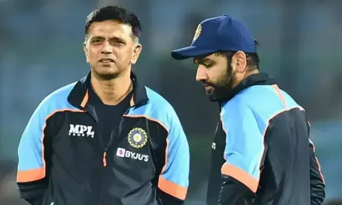 टी20 वर्ल्ड कप: सेमीफाइनल हारने के बाद राहुल द्रविड़ की हुई छुट्टी, जानिए कौन होगा टीम इंडिया का नया कोच...
