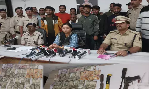 CG-11 लाख लूट मामला: लाइनमेन ने रची थी बिजली दफ्तर में लूट की प्लानिंग, 6 आरोपी गिरफ्तार, रकम बरामद