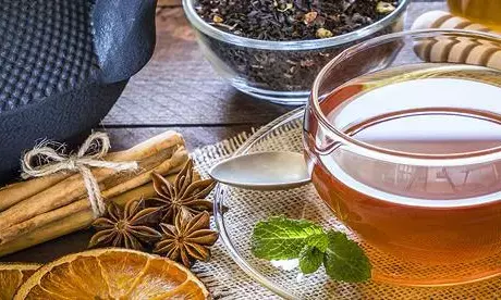 Tea benefits: महिलाओं को पीरियड में राहत के साथ ब्रेस्ट और गर्भ कैंसर का खतरा कम करता है मसाला चाय, जानिए ब्लैक, ग्रीन और लेमन टी के फायदे....