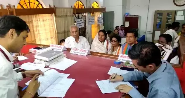 19245 वोट अब किसके? कांग्रेस और भाजपा प्रत्याशियों का नामांकन, आप और जोगी कांग्रेस के वोट होंगे निर्णायक