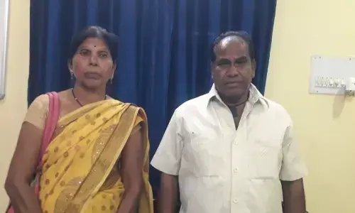 CG बंटी बबली गिरफ्तार: ठग दंपत्ति ने मंत्रालय की गैलरी में अफसर बनाकर किसी से मिलाया, नौकरी नहीं लगने पर युवक ने पैसे मांगे तो जान से मारने की धमकी दी