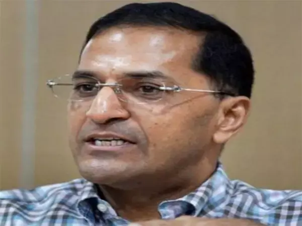आईएएस की सर्विस से इस्तीफा दे अरुण गोयल बने चुनाव आयुक्त