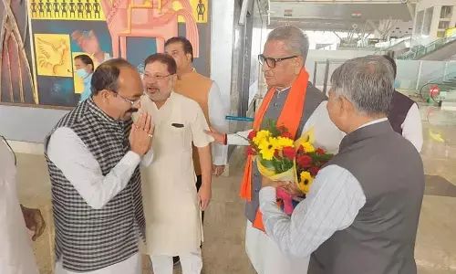 मुश्किल में BJP और माथुर पहुंचे: छत्तीसगढ़ भाजपा प्रभारी ओम प्रकाश माथुर ढाई महीने बाद आए रायपुर, आज भेंट मुलाकात, कल मैराथन बैठकें