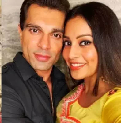 Bollywood News: बिपाशा बसु ने पति करण सिंह ग्रोवर के साथ बेटी की क्यूट फोटो किया शेयर, तस्वीरें देख फैन्स ने भी यूं लुटाया प्यार...देखिए