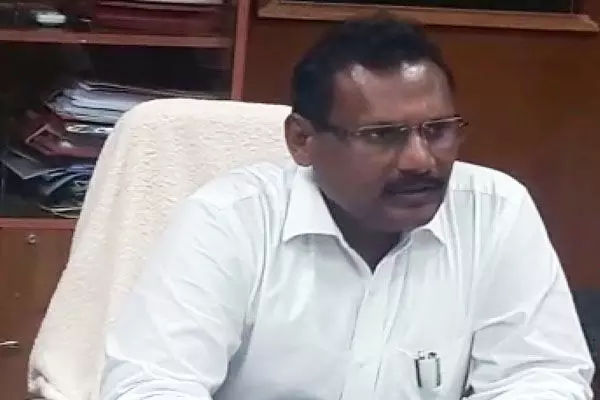 आईएएस धनंजय देवांगन ने रिटायमेंट से ढाई महीने पहले किया वीआरएस के लिए अप्लाई, इस आयोग में मिलेगी पोस्ट रिटायमेंट पोस्टिंग? आईएएस धनंजय देवांगन ने रिटायमेंट से ढाई महीने पहले किया वीआरएस के लिए अप्लाई, इस आयोग में मिलेगी पोस्ट रिटायमेंट पोस्टिंग?