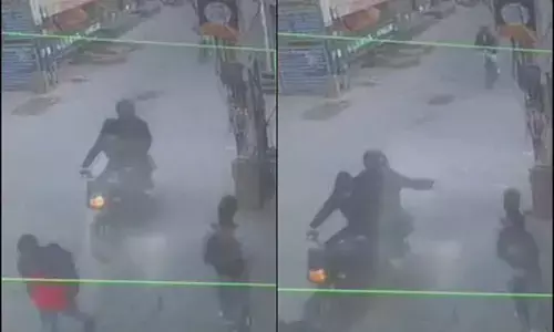 दिल्ली में बेटियां असुरक्षित: स्कूल जाती 12 वीं की छात्रा पर एसिड अटैक, गंभीर अवस्था में अस्पताल में भर्ती