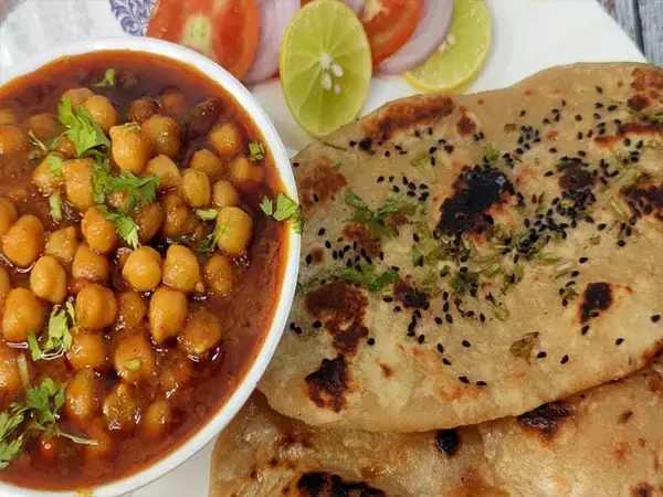 सर्दियों में खाइए ये रोटियाँ: मक्का, बाजरा, कुट्टू, रागी, बथुआ और बेसन... इनसे बनी रोटियों का ज़ायका है कमाल और फायदे बेमिसाल