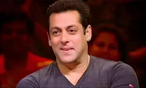 शादीशुदा है सलमान खान, 17 साल बाद सामने आई बीवी और बेटी, तस्वीरें हो रही वायरल...जानिए कौन है सलमान की धर्मपत्नी...