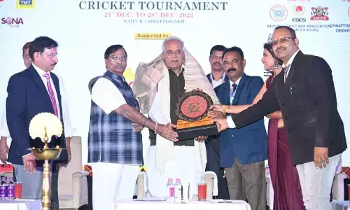 CG रायपुर : मुख्यमंत्री बघेल ने राजधानी रायपुर में ऑल इंडिया एडवोकेट्स क्रिकेट टूर्नामेंट का किया शुभारंभ