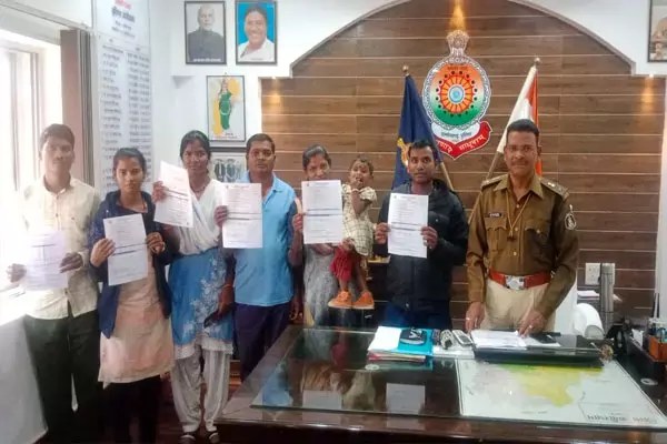 CG News: छह आत्मसमर्पित नक्सली देंगे परीक्षा, फ्री कोचिंग की भी सुविधा, इस जिले में एसपी की पहल...
