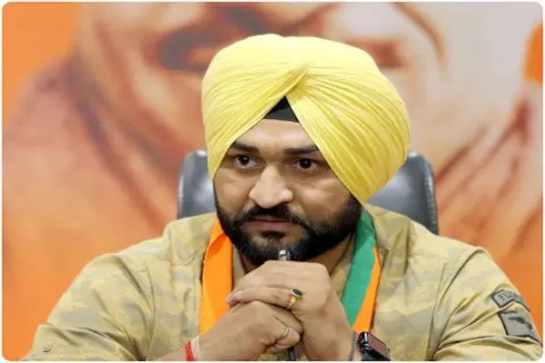 खेल मंत्री के खिलाफ FIR: महिला कोच ने छेड़छाड़ का लगाया आरोप, डीजीपी ने जांच करने के दिये आदेश...